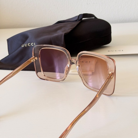 New, Gucci Sunglasses GG1314S 005, Nude Frame, Lightly Mirrored, Authentic main image 5